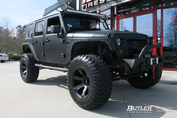 Jeep Wrangler with 20in Fuel Beast Wheels