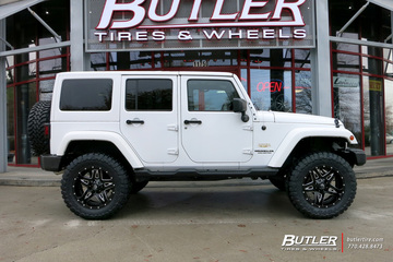 Jeep Wrangler with 20in Fuel Full Blown Wheels