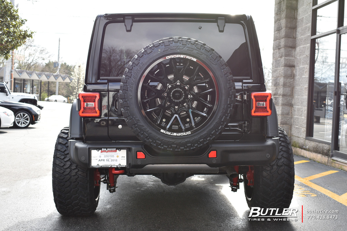 Jeep Wrangler with 22in Dropstar 654 Wheels