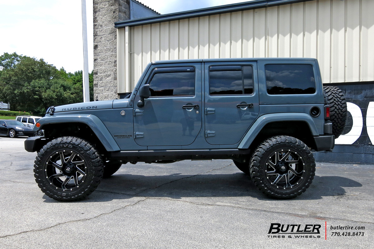 Jeep Wrangler with 22in Fuel Renegade Wheels