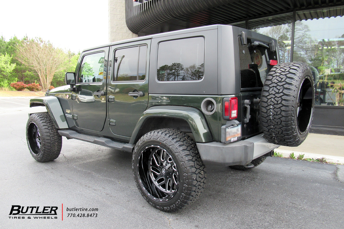 Jeep Wrangler with 22in Fuel Triton Wheels