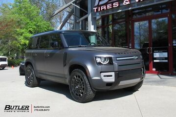 Land Rover Defender with  Land Rover OCTA Wheels