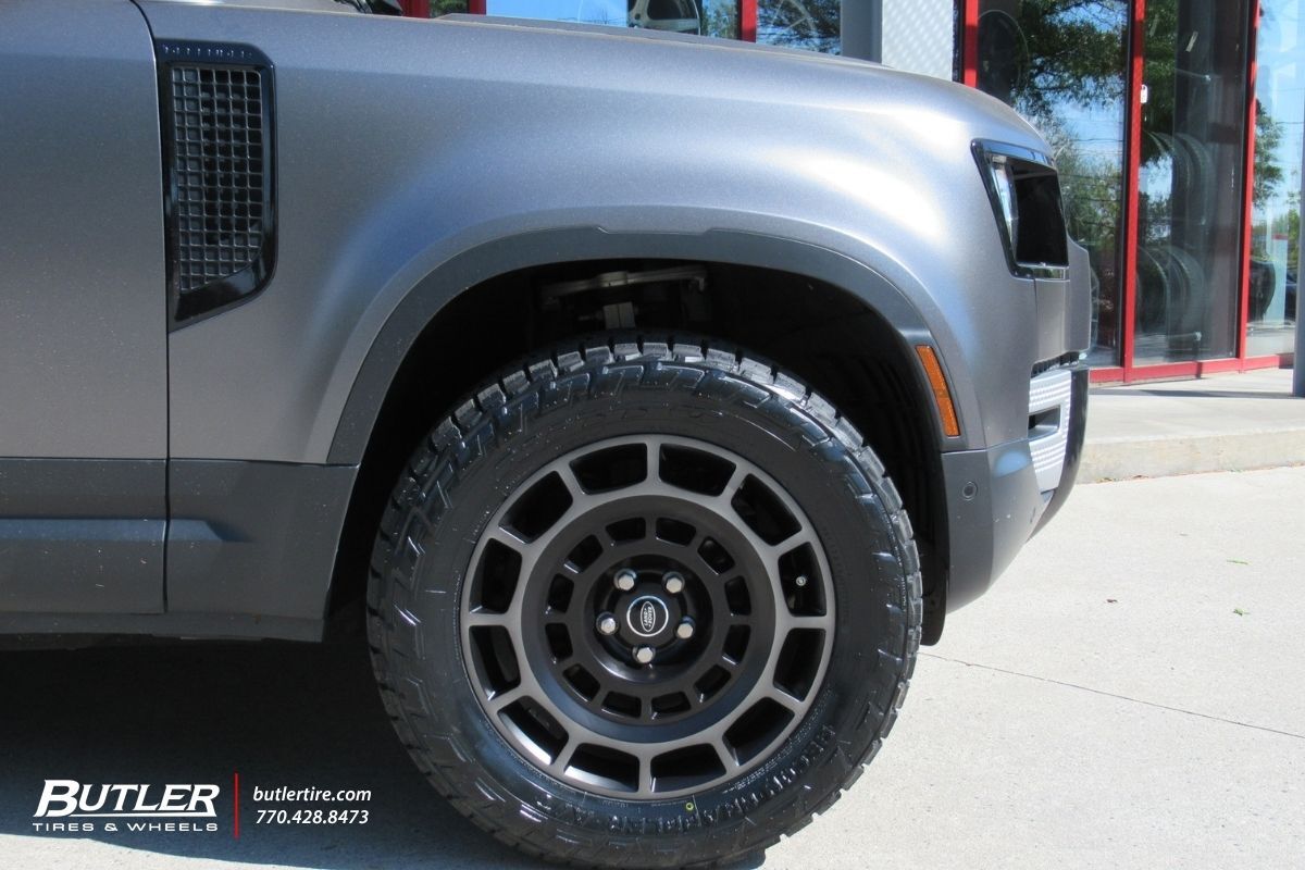 Land Rover Defender with  Land Rover OCTA Wheels