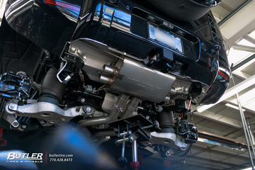 Land Rover Defender with  Vossen HF5 Wheels