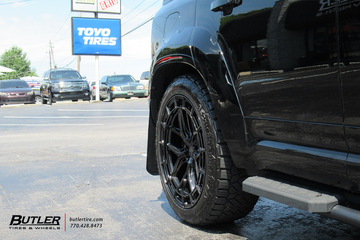 Land Rover Defender  with  22 in Vossen HFX-1 Wheels
