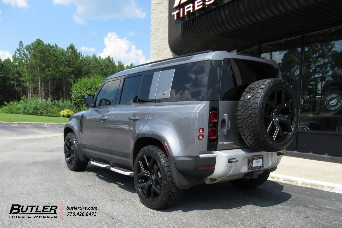 Land Rover Defender 110 with 22in Urban WX2 Wheels