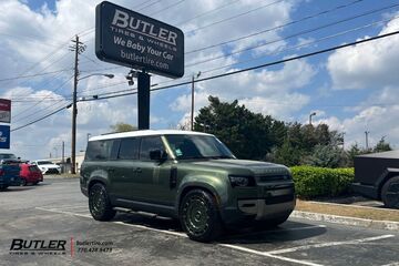 Land Rover Defender 130 with 22in Vossen HF9 Wheels