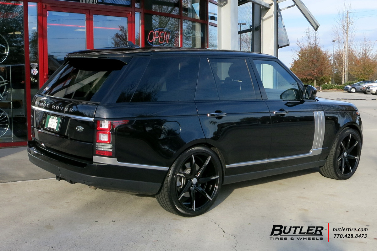 Land Rover Range Rover with 22in Lexani CSS7 Wheels