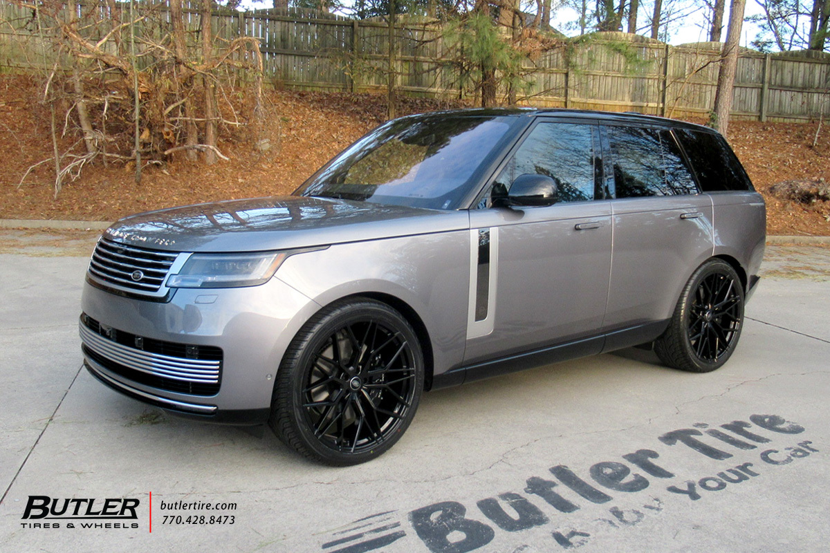 Land Rover Range Rover with 24in Avant Garde M520R Wheels