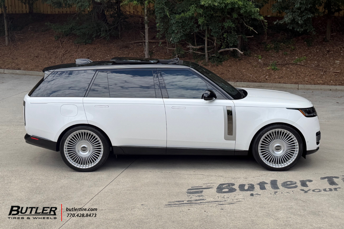 Land Rover Range Rover with 24in LR16 Wheels