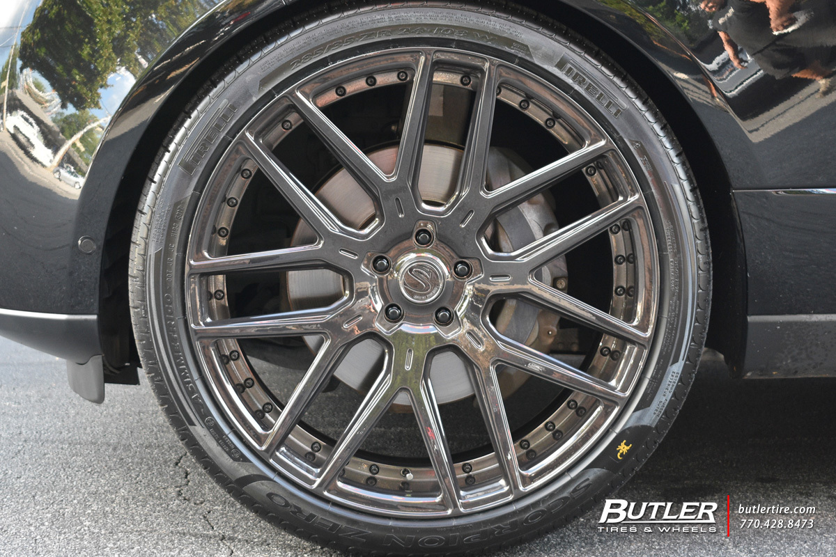 Land Rover Range Rover with 24in Savini SV63d Wheels
