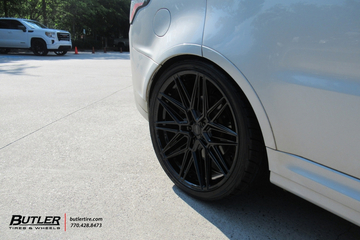 Range Rover SVR with 24in Vossen HF7 wheels and Toyo ST3 Tires