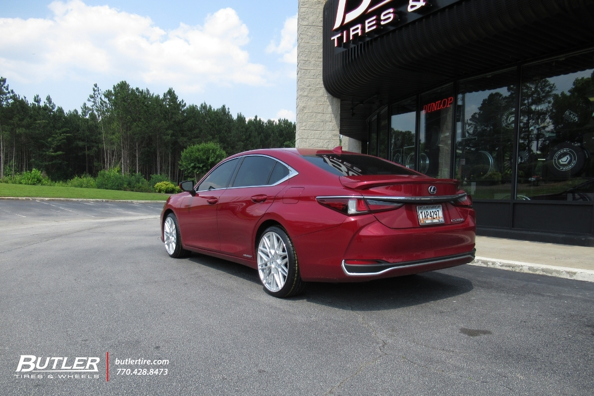 2022 LEXUS ES300H with 20" VOSSEN HF7 wheels AND CONTINENTAL TIRES