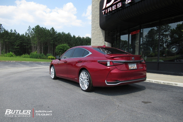 2022 LEXUS ES300H with 20" VOSSEN HF7 wheels AND CONTINENTAL TIRES