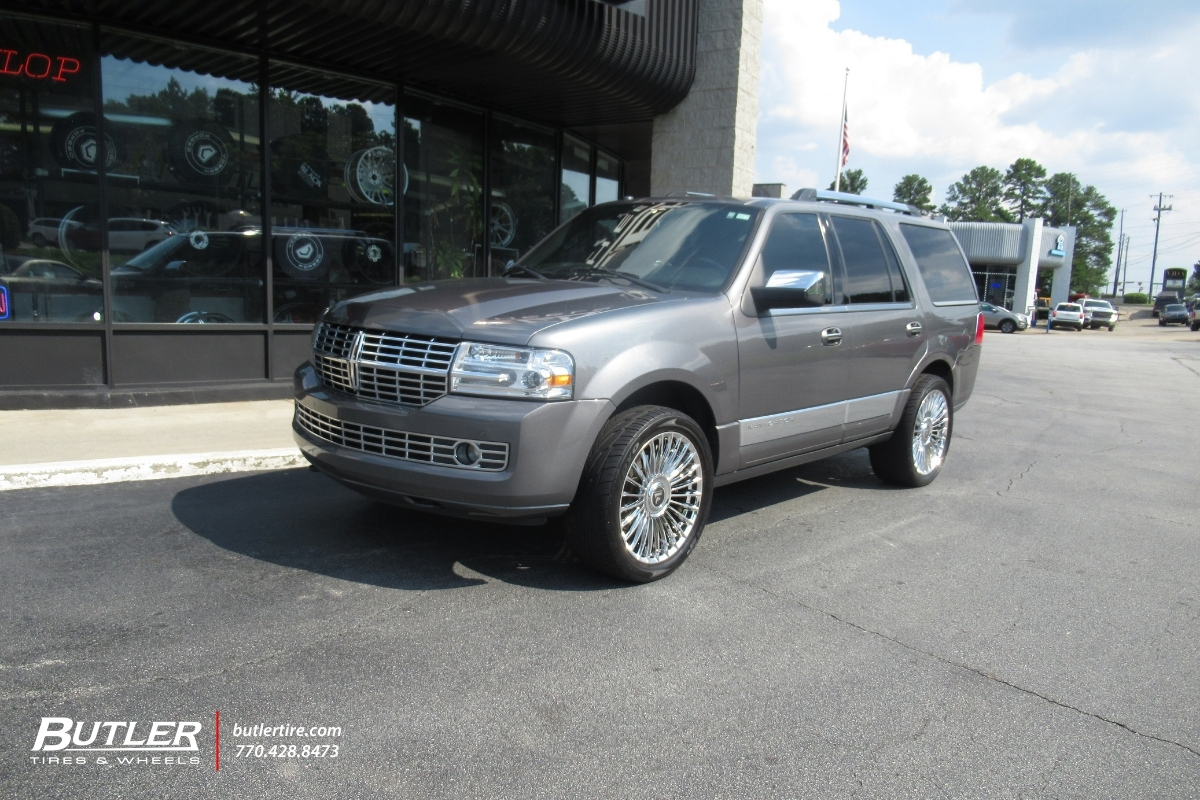 Lincoln Navigator with 22in Fittipaldi FS370 Wheels