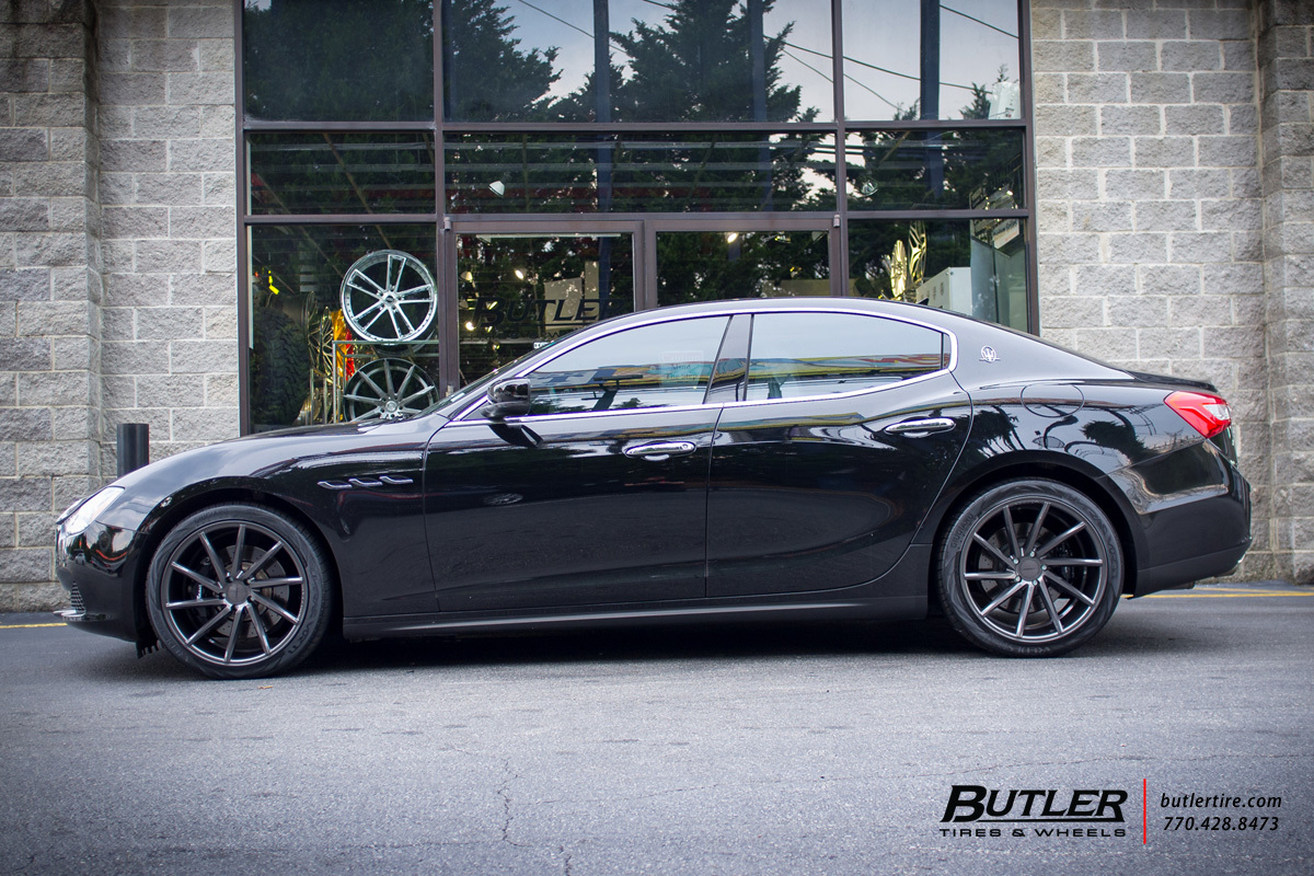 Maserati Ghibli with 20in Vossen CVT Wheels