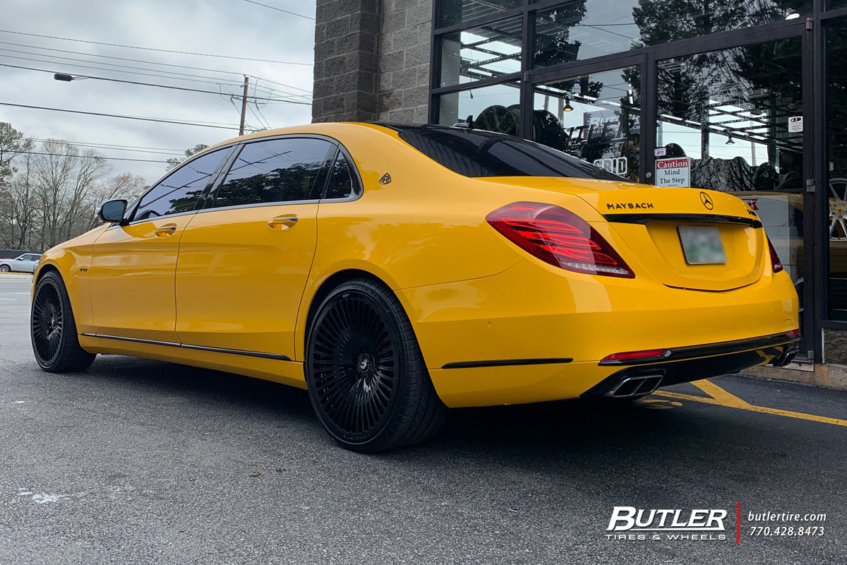 Maybach S600 with 22in Forgiato Cablata Wheels