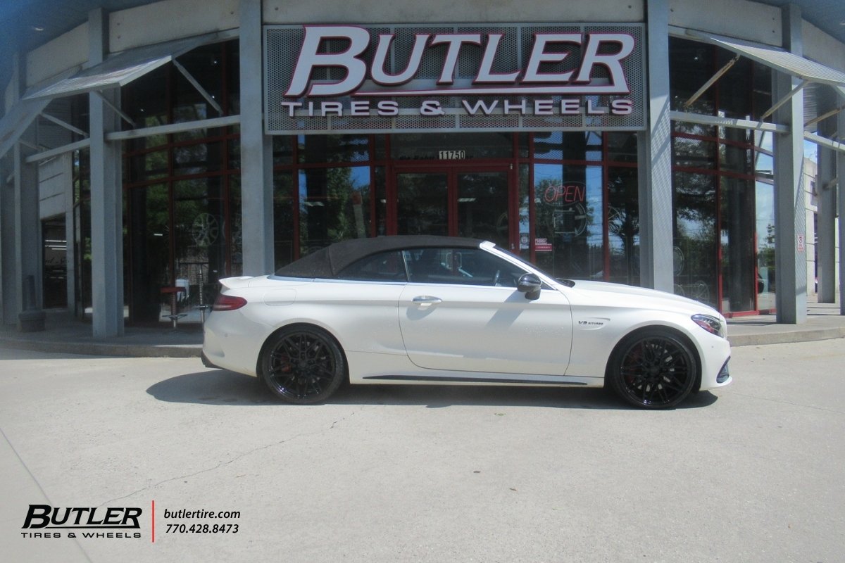 Mercedes C63s with 20in Vossen HF7 wheels and Michelin 4s Tires