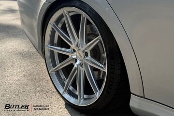 Mercedes CLS55 with 20in Vossen HFX-2 Wheels