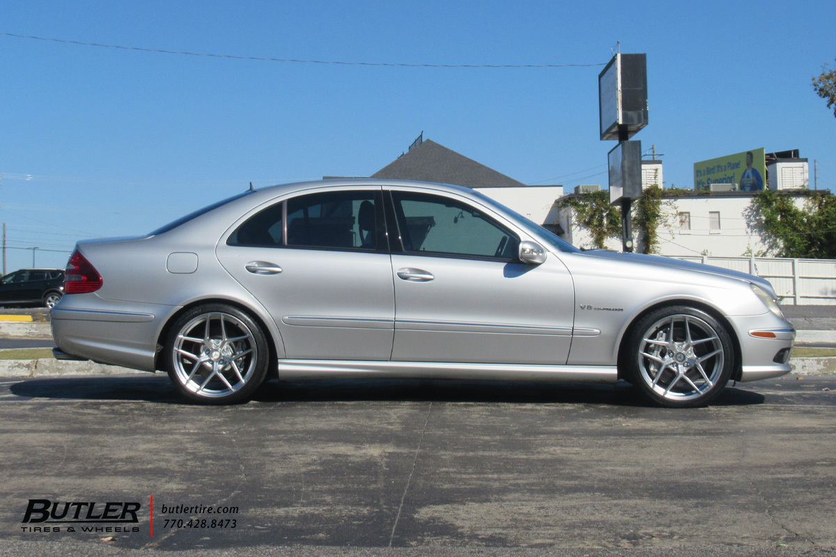 Mercedes E-Class with 19in Brixton RF7 Wheels