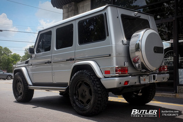 Mercedes G-Class with 20in Carlson 2 1 Wheels