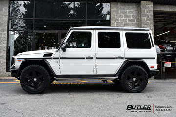 Mercedes G-Class with 20in Mandrus Atlas Wheels