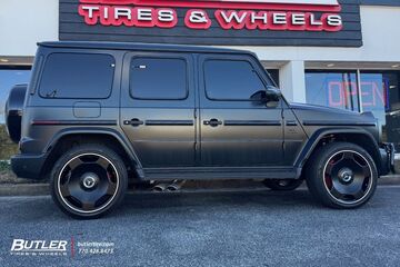 Mercedes G-Class with 22in CLS Euro Forged Wheels