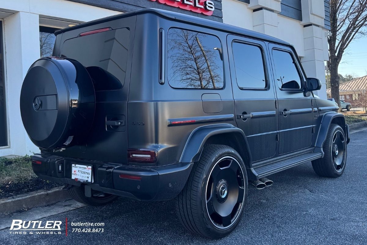 Mercedes G-Class with 22in CLS Euro Forged Wheels