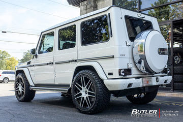 Mercedes G-Class with 22in Niche Esses Wheels