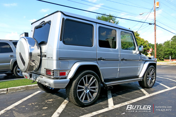 Mercedes G-Class with 22in TSW Gatsby Wheels
