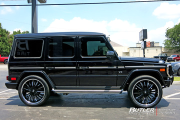 Mercedes G-Class with 24in Lexani Royal Wheels