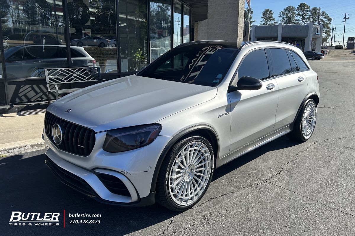 Mercedes GLC63 with 22in Euro MB49 Wheels