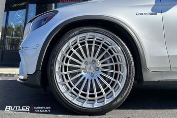 Mercedes GLC63 with 22in Euro MB49 Wheels