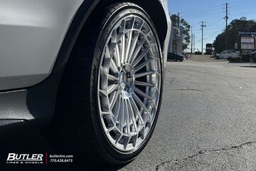 Mercedes GLC63 with 22in Euro MB49 Wheels