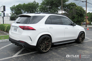 Mercedes GLE with 23in Vossen HF-7 Wheels