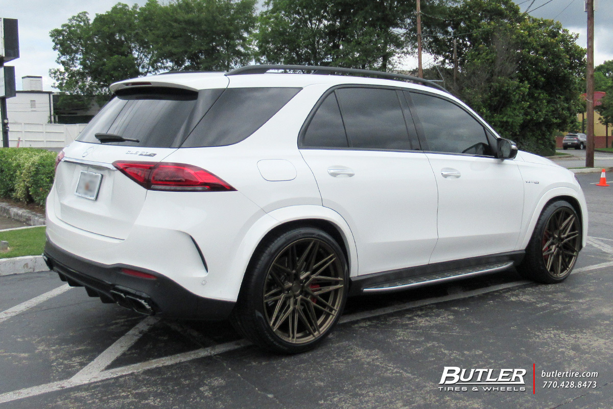 Mercedes GLE with 23in Vossen HF-7 Wheels