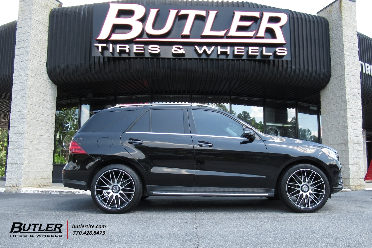 Mercedes GLE350 with 22in CLS MB9141 Wheels