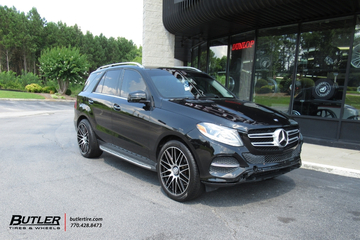 Mercedes GLE350 with 22in CLS MB9141 Wheels