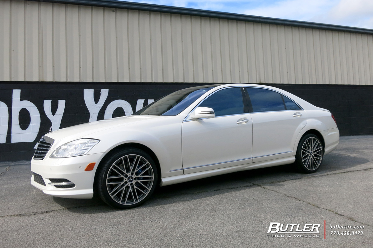 Mercedes S-Class with 20in Mandrus Masche Wheels