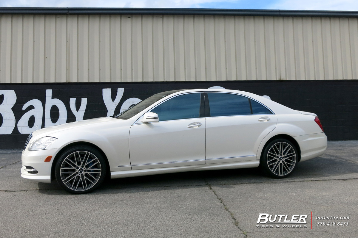 Mercedes S-Class with 20in Mandrus Masche Wheels