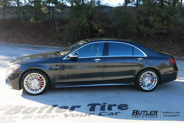 Mercedes S-Class with 20in Savini SV61d Wheels
