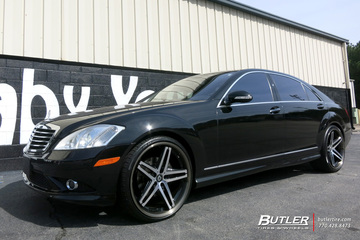 Mercedes S-Class with 22in Lexani R-Five Wheels
