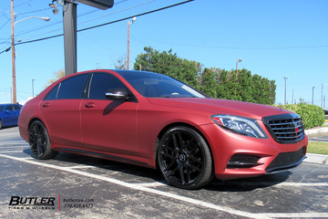 Mercedes S-Class with 22in Mandrus Otto Wheels