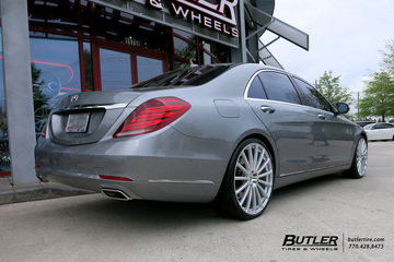 Mercedes S-Class with 22in Mandrus Rotec Wheels