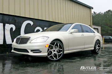 Mercedes S-Class with 22in Savini SV53 Wheels