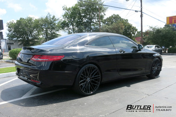 Mercedes S-Class Coupe with 22in Mandrus Masche Wheels