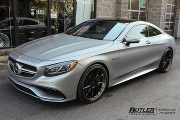 Mercedes S-Class Coupe with 22in Savini SV66-L Wheels
