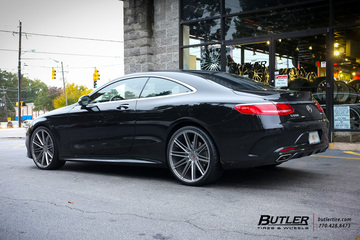 Mercedes S-Class Coupe with 22in Vossen VPS-307 Wheels