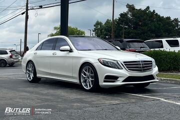 Mercedes S550 with 20in MV Forged MVF5 Wheels