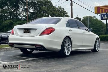 Mercedes S550 with 20in MV Forged MVF5 Wheels